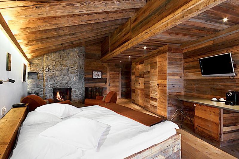 Etrier Hotel 4*