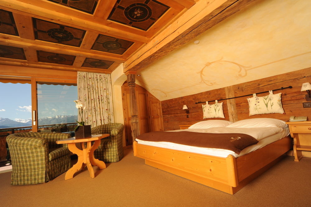 Etrier Hotel 4*